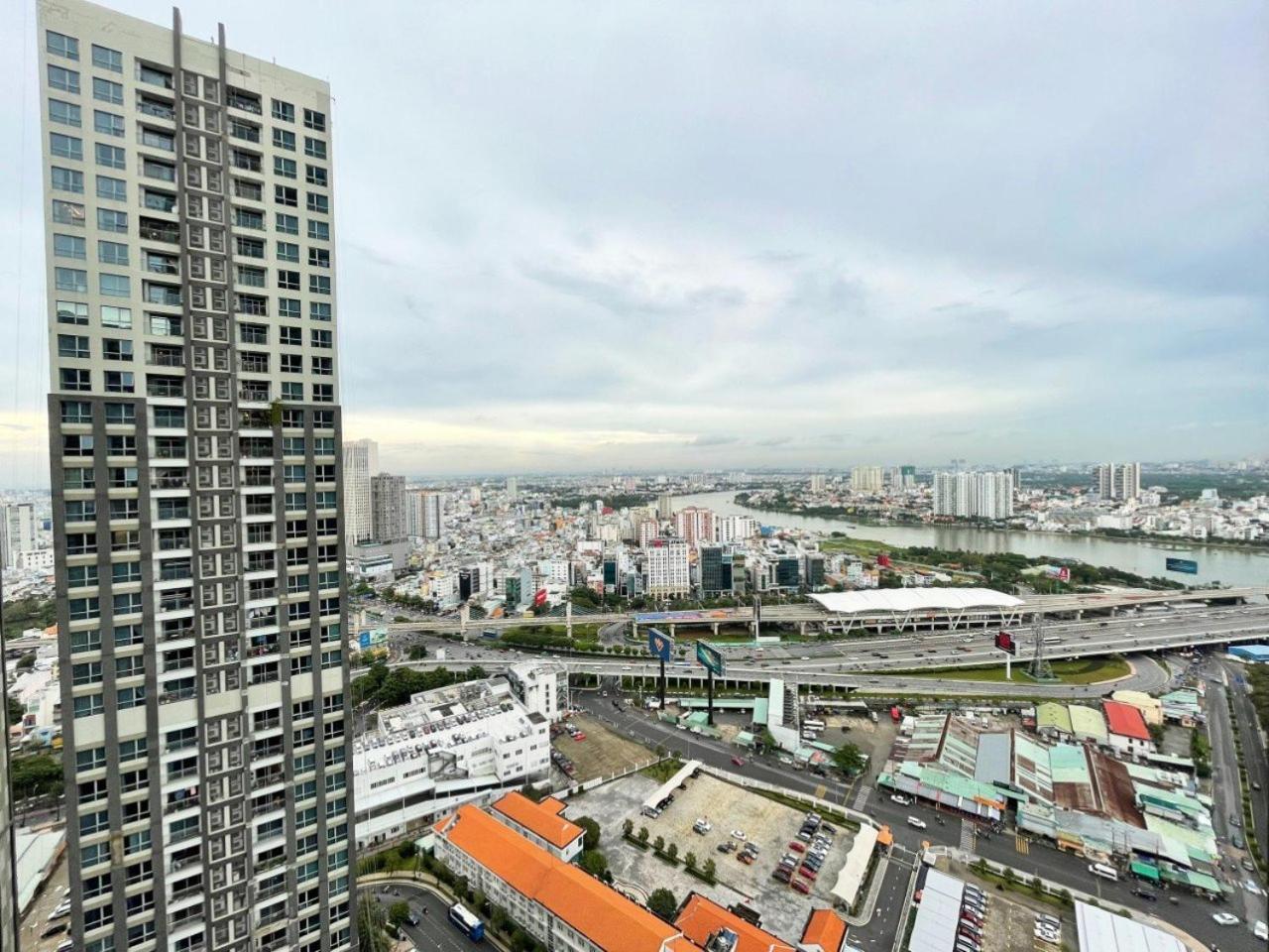 Urban Heights Rentals Landmark 81 Hô Chi Minh-Ville Extérieur photo